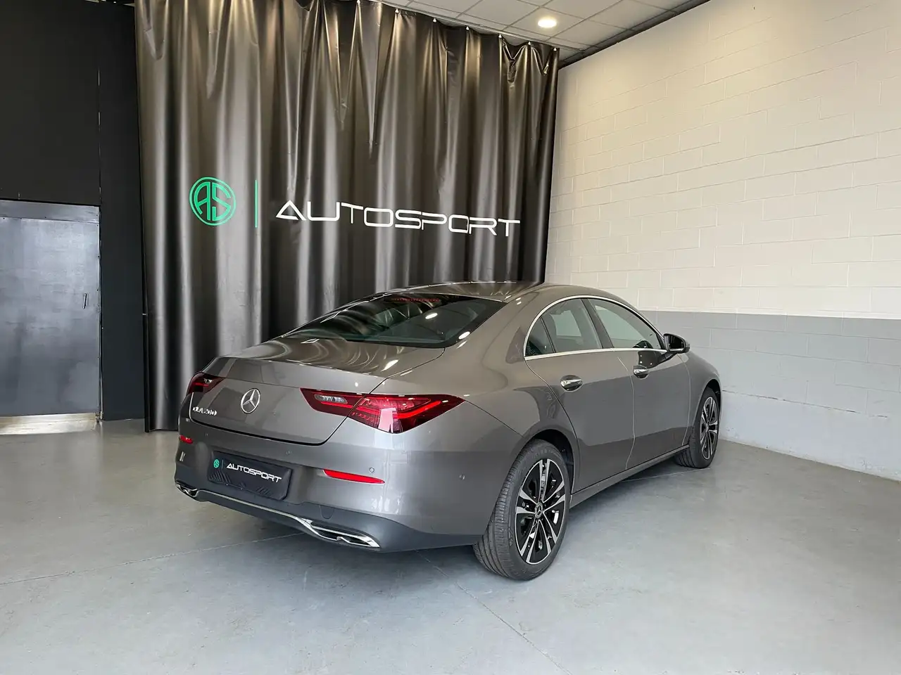 Mercedes-Benz CLA 200 CLA 200 Automatic Progressive Advanced 6