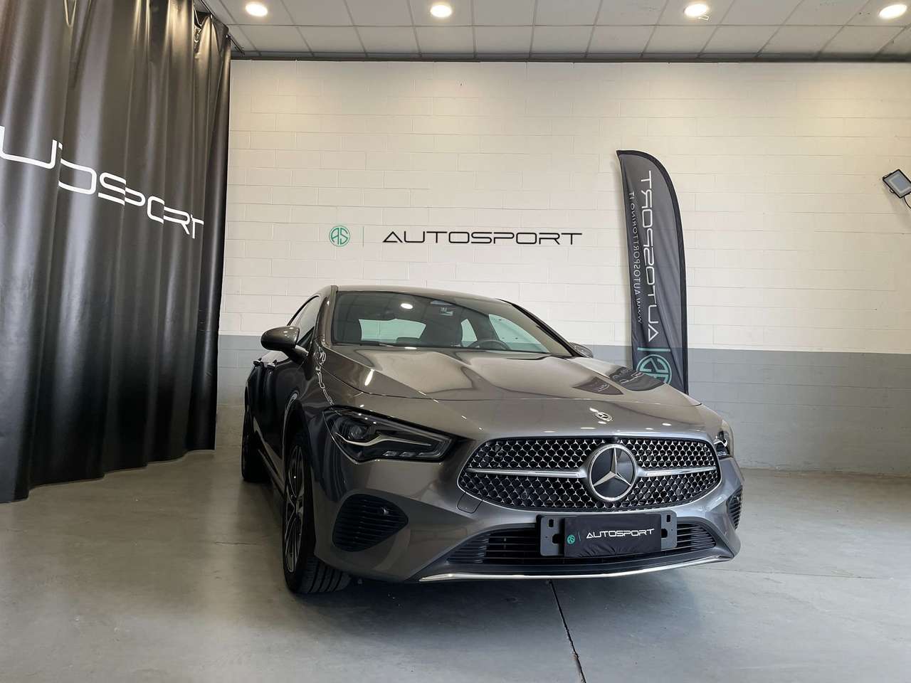 Mercedes-Benz CLA 200 CLA 200 Automatic Progressive Advanced