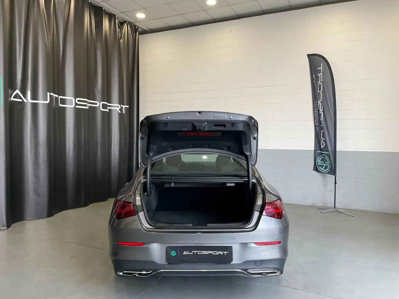 Mercedes-Benz CLA 200 CLA 200 Automatic Progressive Advanced 7