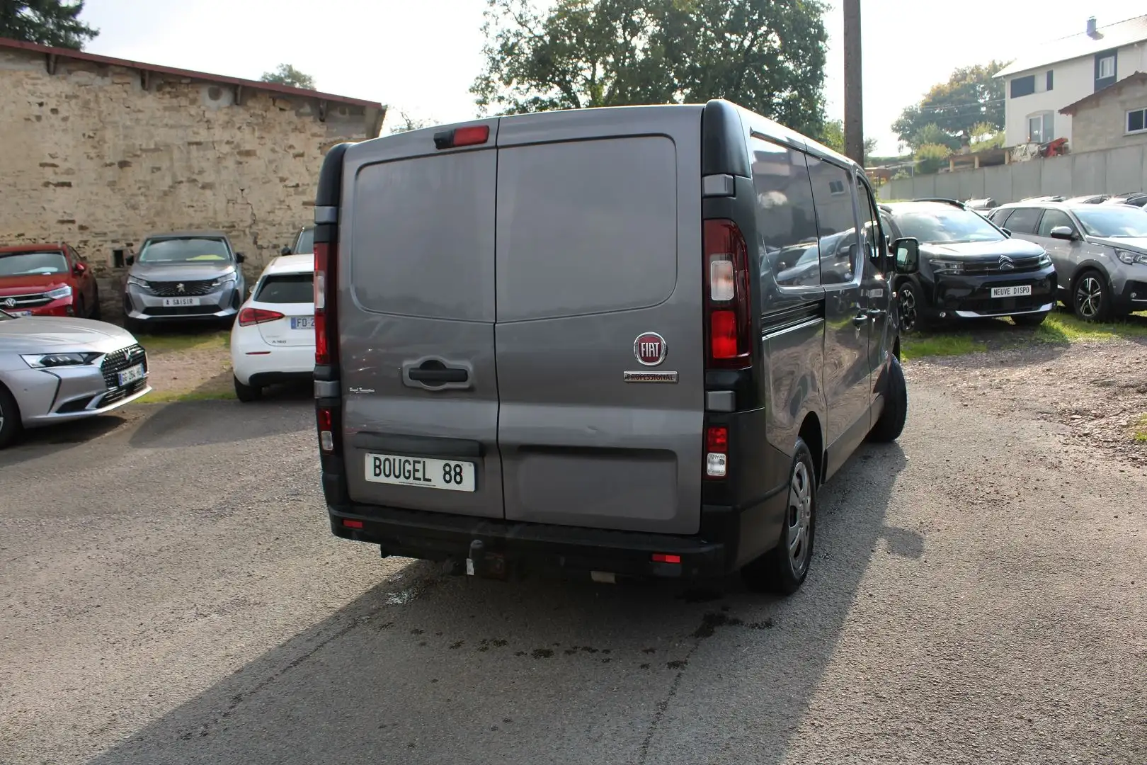 Fiat Talento JTD 120 CV AFFAIRE L2 H1 GPS 3D CAMÉRA CLIM USB ATTELAGE BLUETOOTH GRIP CONTROL Gris - 2