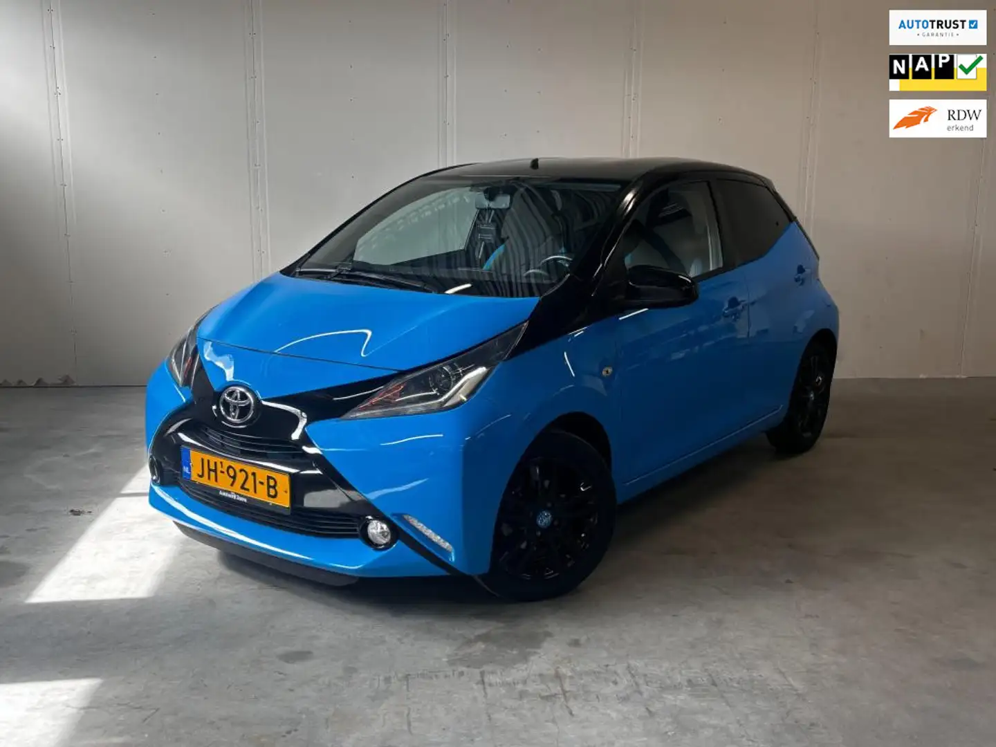Toyota Aygo 1.0 VVT-i x-cite|Keyles|Airco|Camera|Cruise Contro Bleu - 1