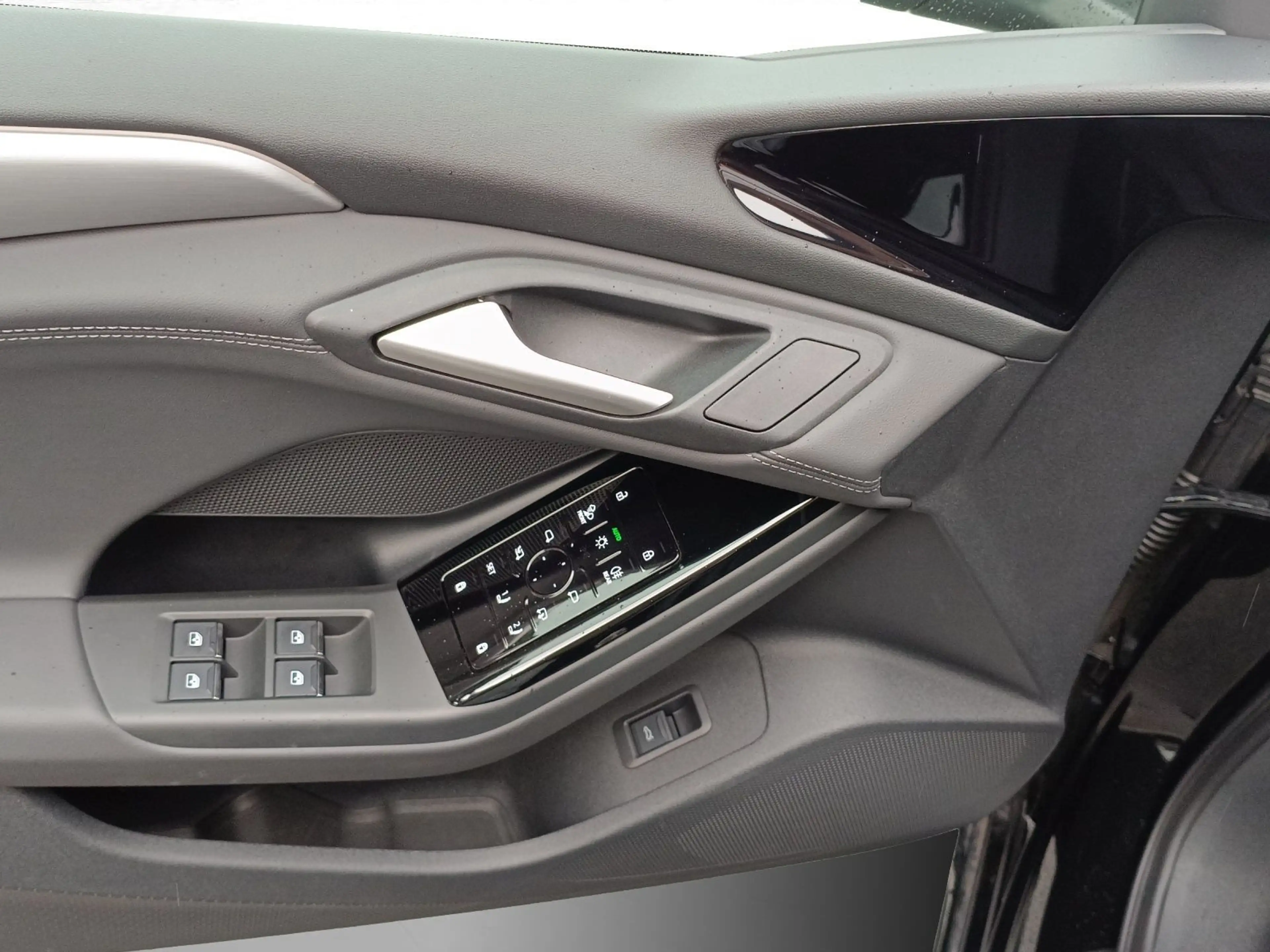 Audi A6 e-tron A6 e-tron Sportback Performance 360 LEDER AHK PA — photo 15