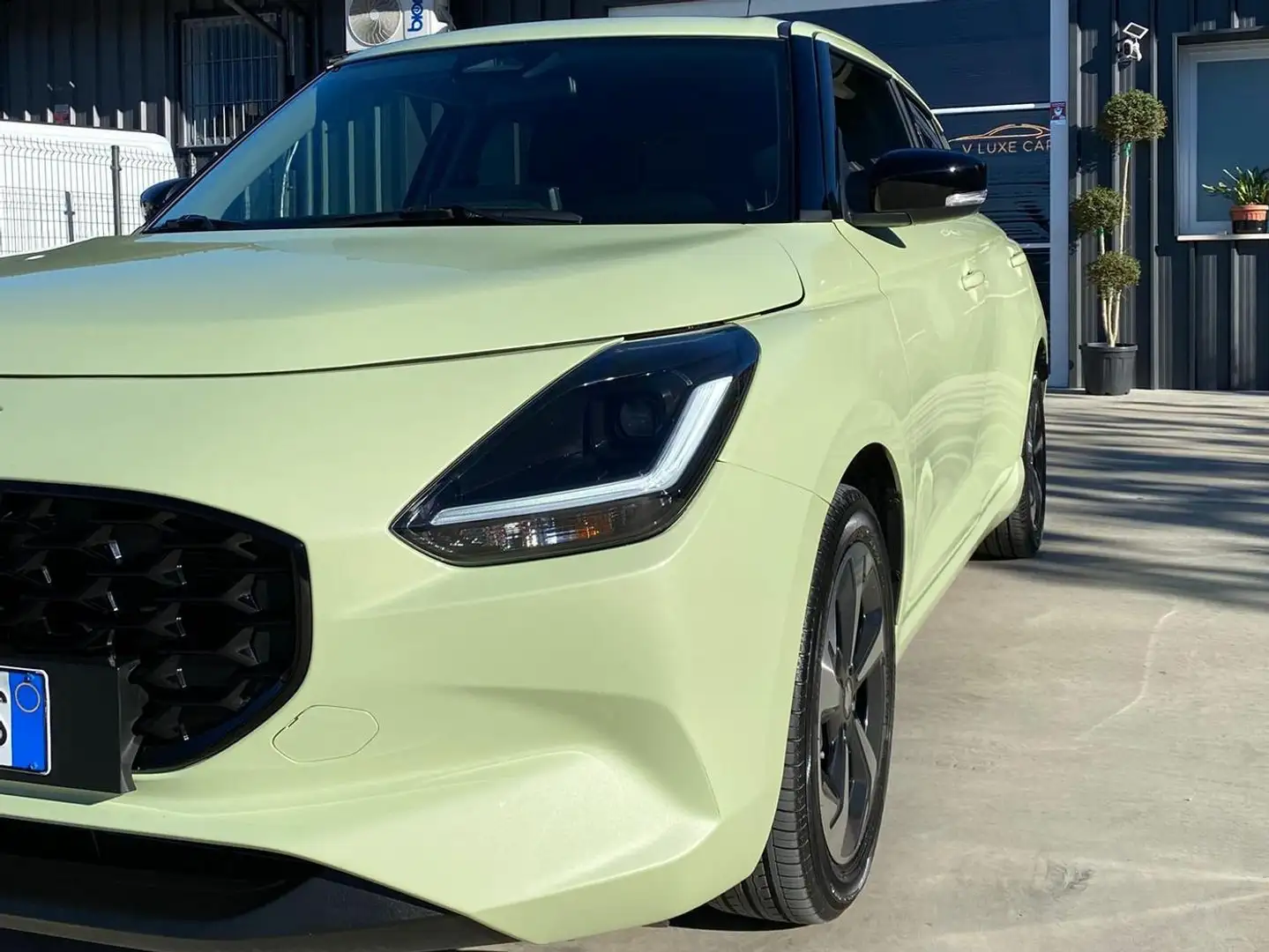 Suzuki Swift Swift VII 2024 1.2h Top 2wd Vert - 2