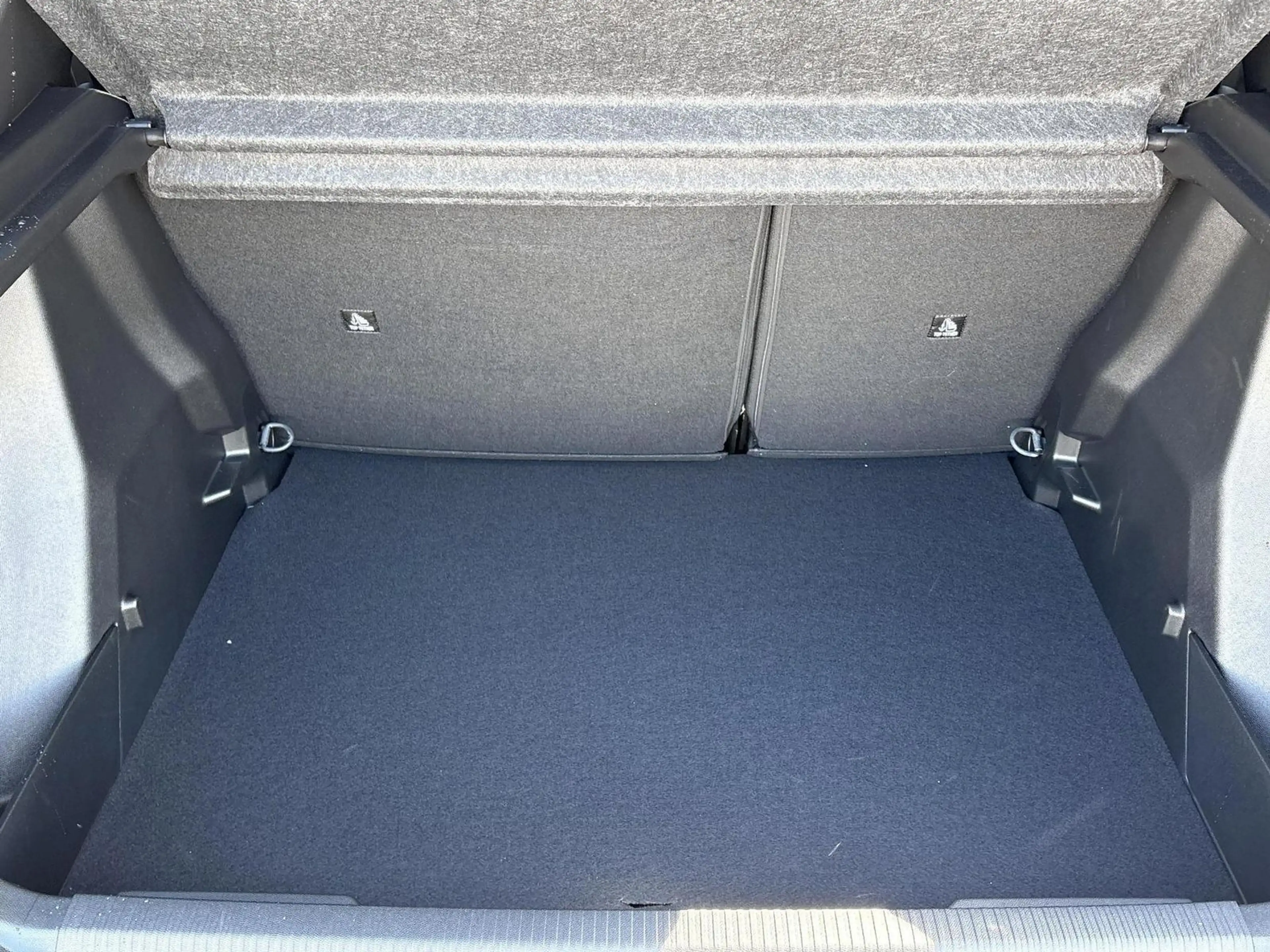 Peugeot 2008 Allure Turbo 100 — photo 5