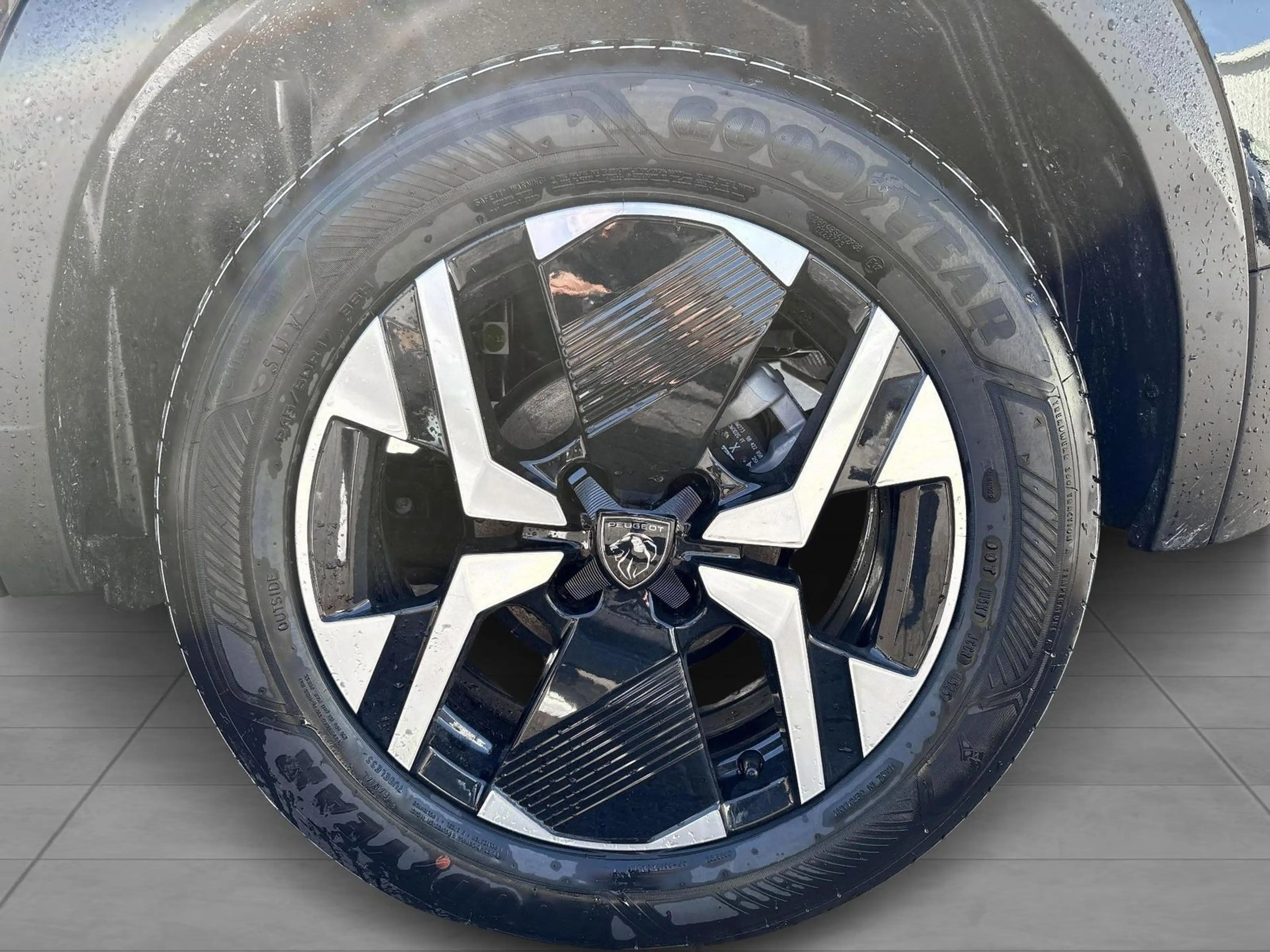 Peugeot 2008 Allure Turbo 100 — photo 6