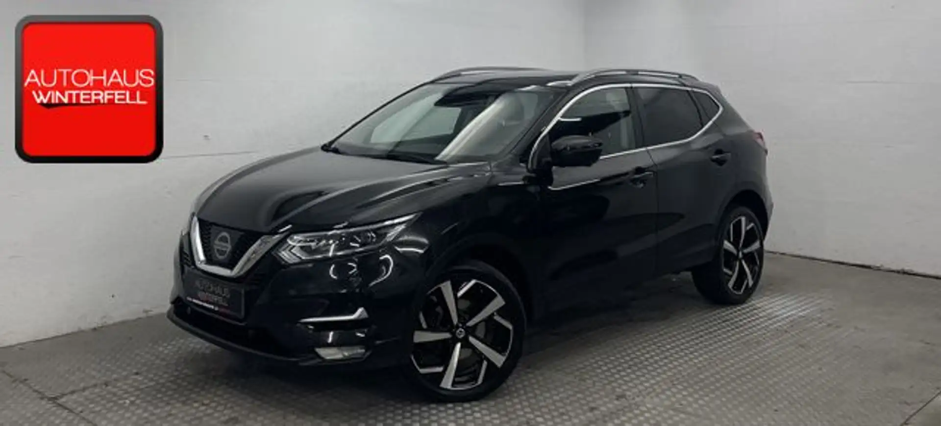 Nissan Qashqai 1.2 DIG-T Tekna PANO+LED+KAMERA+BOSE+DAB Fekete - 1