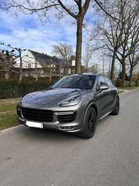 3.6 Bi-Turbo V6 GTS Tiptronic S