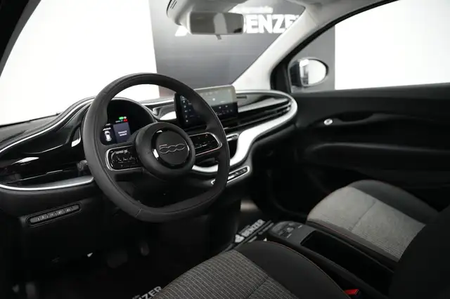 Fiat 500 view 11