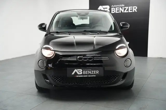 Fiat 500 view 4
