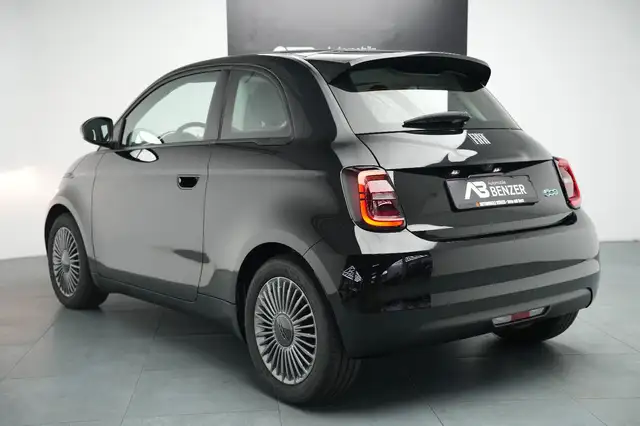 Fiat 500 view 7