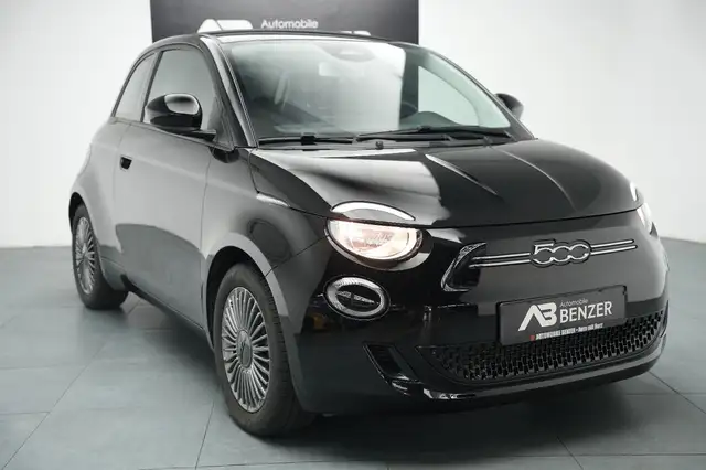 Fiat 500 view 2