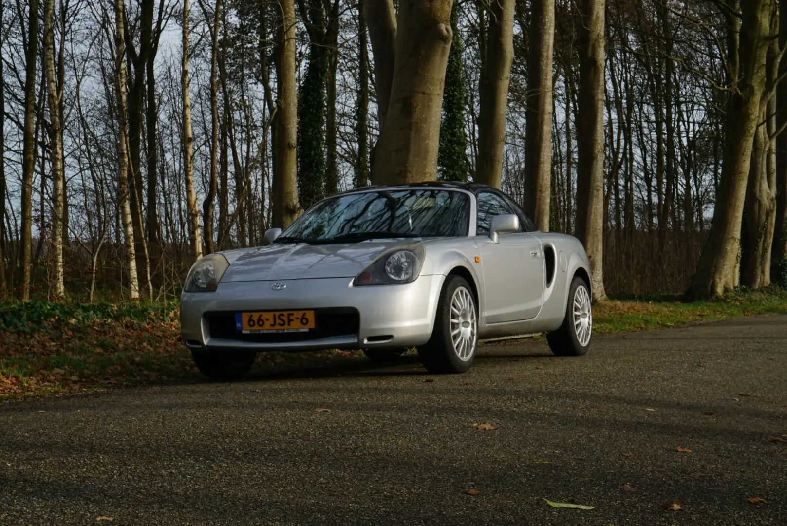 Toyota MR 2 Roadster - 2