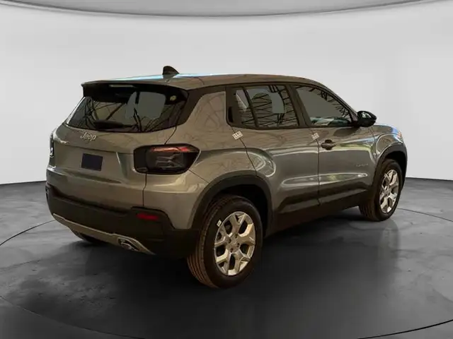 Jeep Avenger view 6