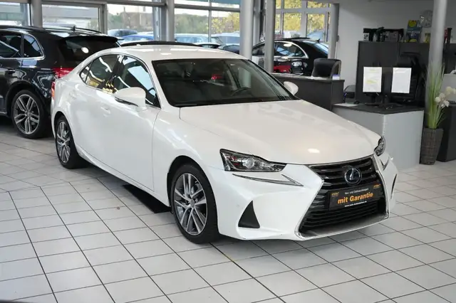 Lexus IS 300 h *1.Hand*Kamera