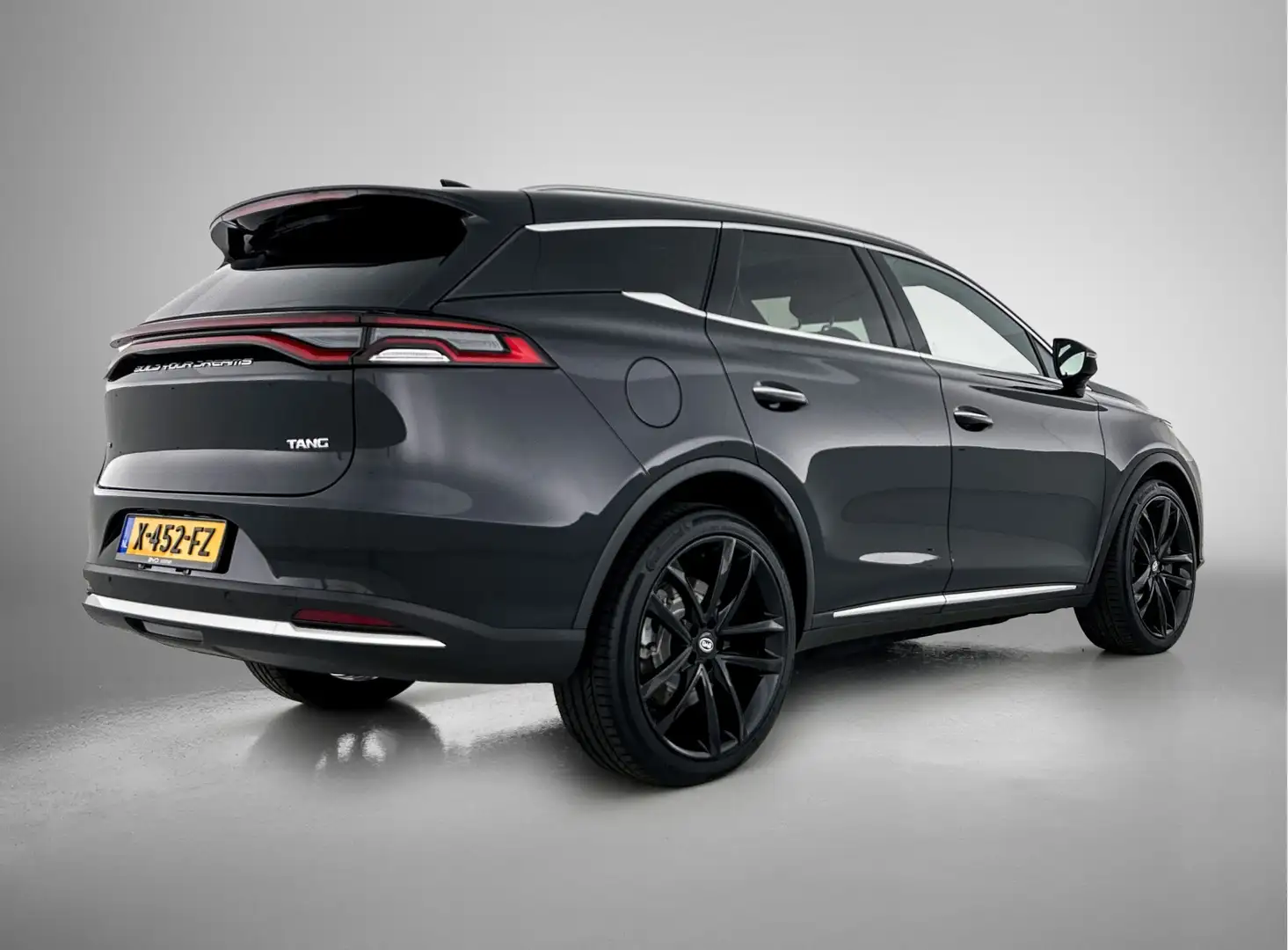 BYD Tang AWD Executive 86 kWh Zwart - 2