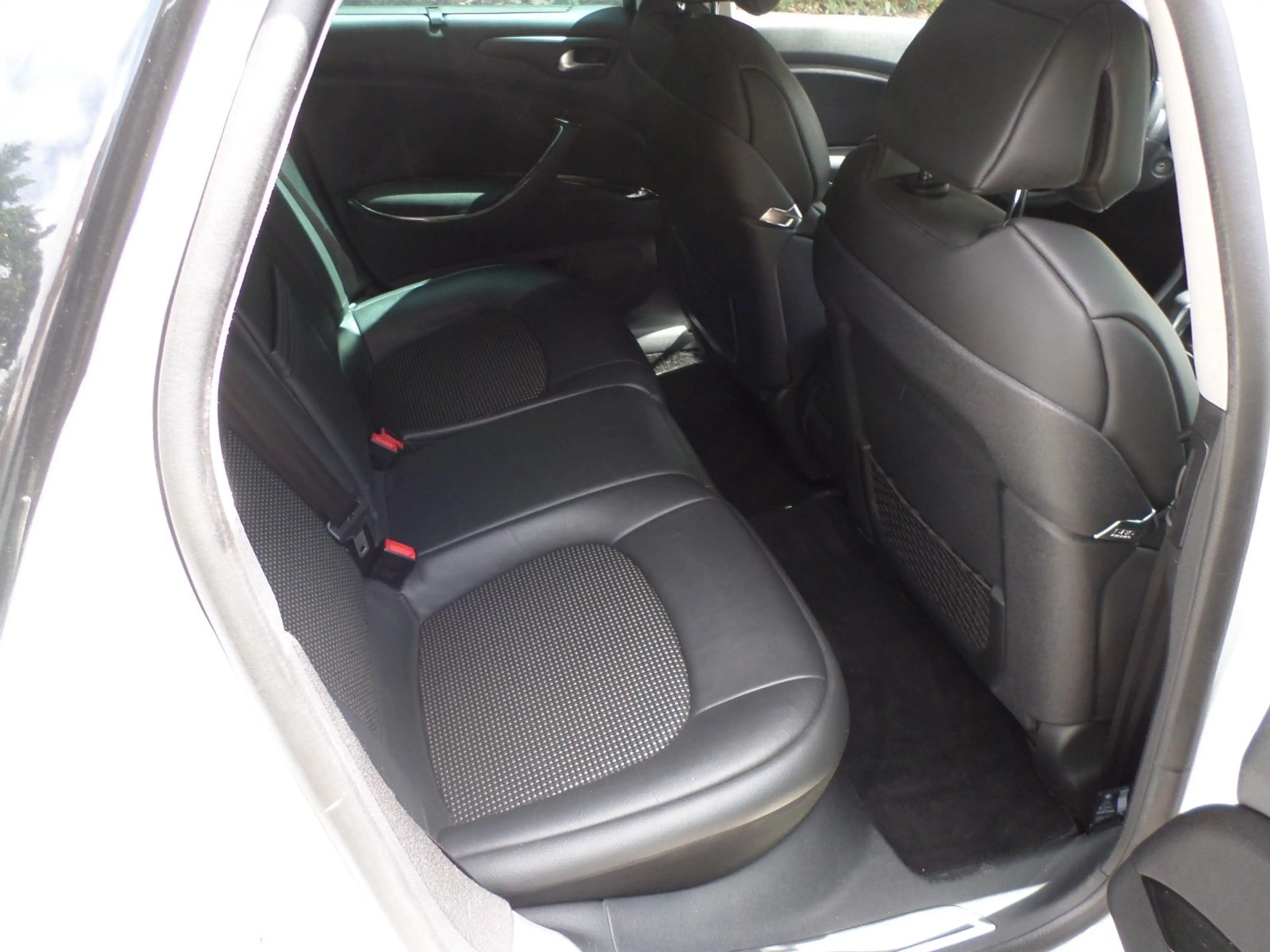 Citroen C5 Tourer Exclusive 200 HDI Autom. — photo 12