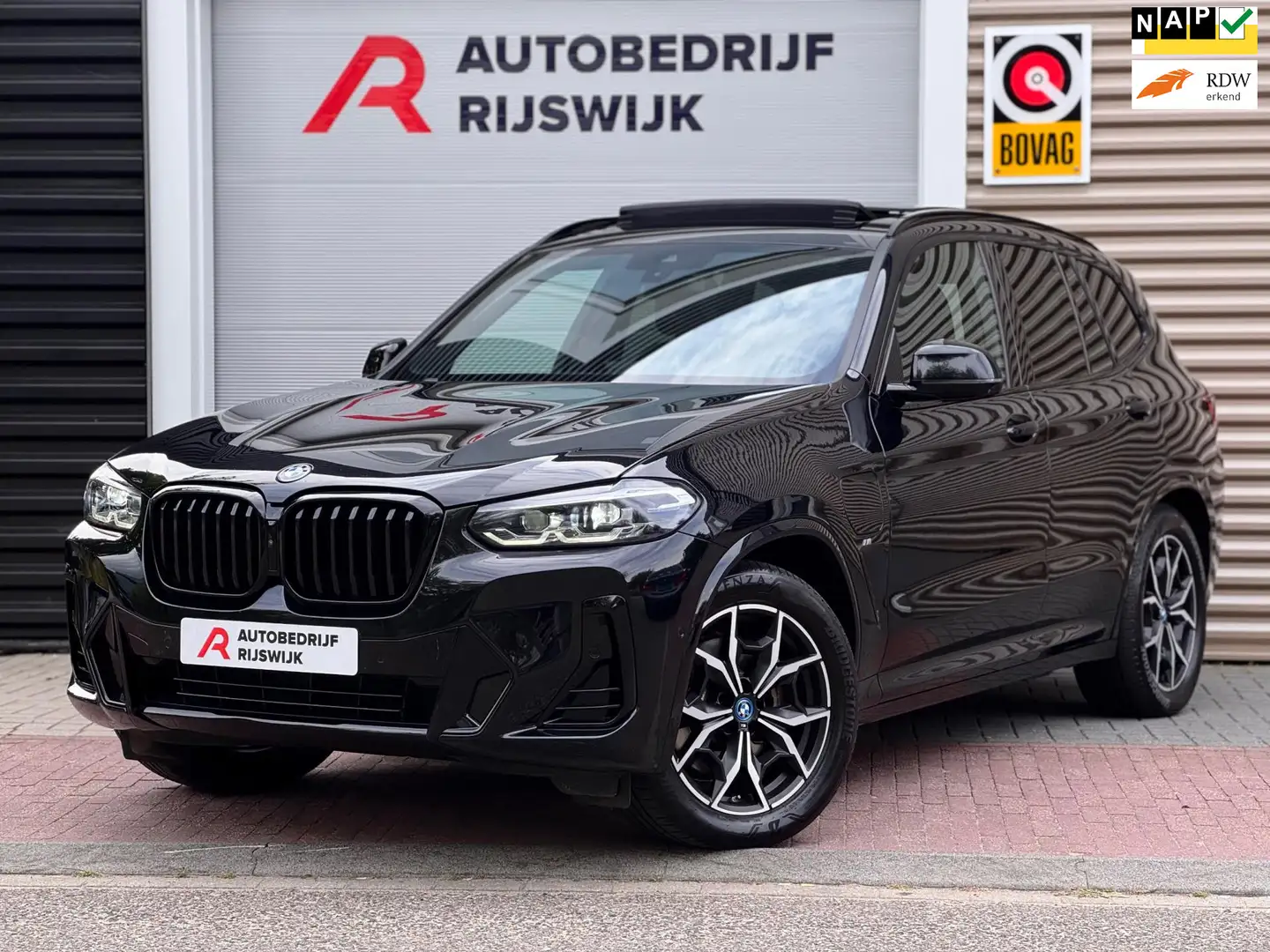 BMW X3 XDrive30e High Executive Pano/Memory/360 Nero - 1