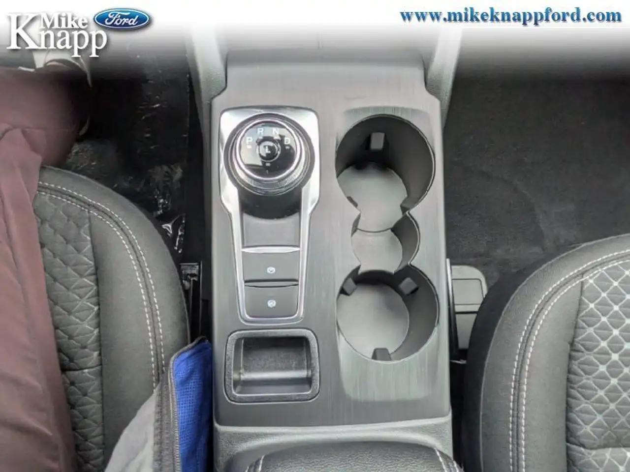 Ford Escape снимка Ford Escape