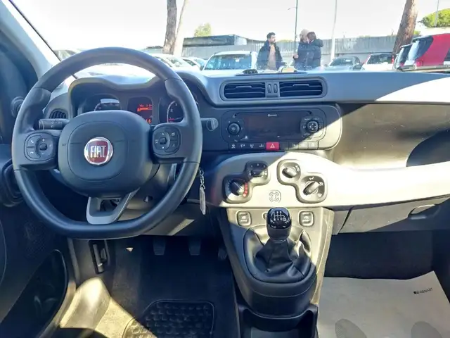 Fiat Panda view 12