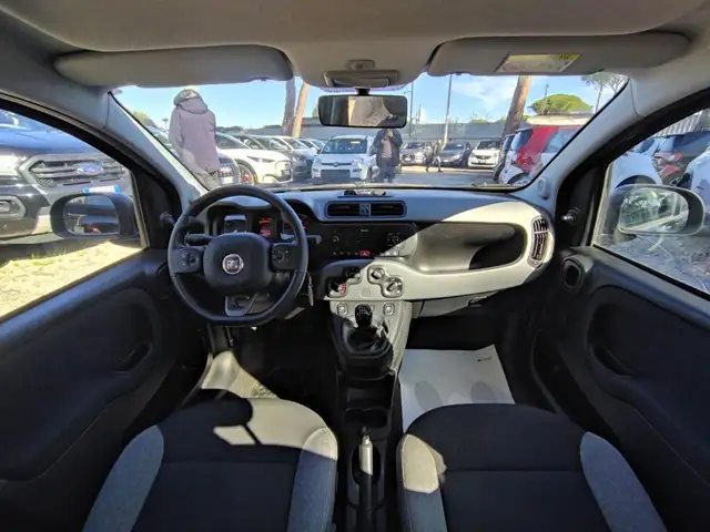 Fiat Panda view 8