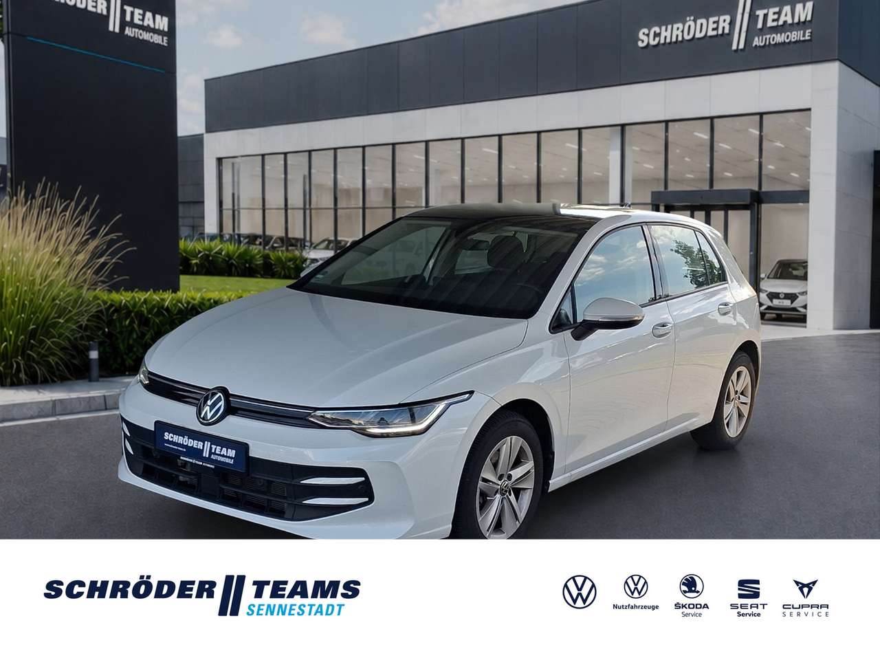 Volkswagen Golf 2024 — VIII Lim. 1.5 TSI Hebe/Schiebedach Pano ACC LED...