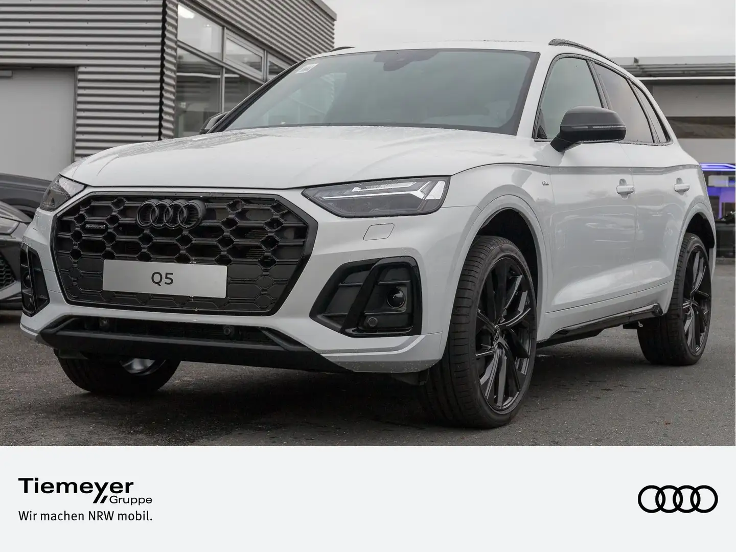 Audi Q5 40 TDI Q 2x S LINE MATRIX KAMERA AHK PANO Weiß - 1