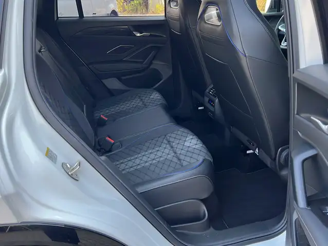 Volkswagen Tiguan view 17
