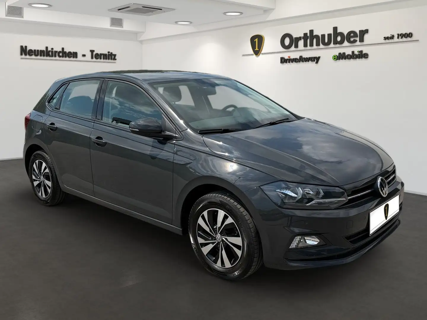 Volkswagen Polo Comfortline TSI DSG Grijs - 2