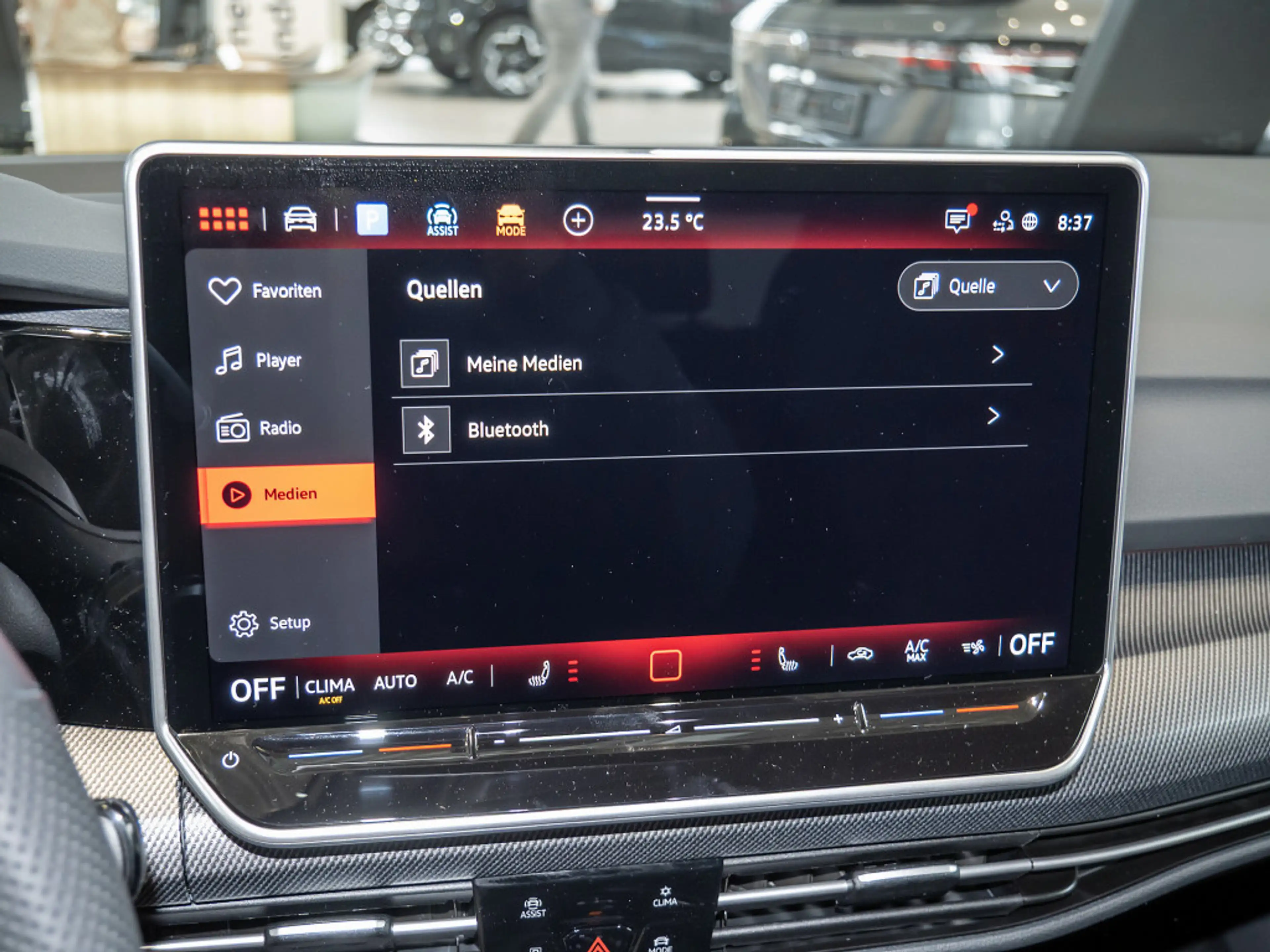 Volkswagen Golf GTI DSG AHK ACC LED KAMERA SPURH. SPURW. — photo 14