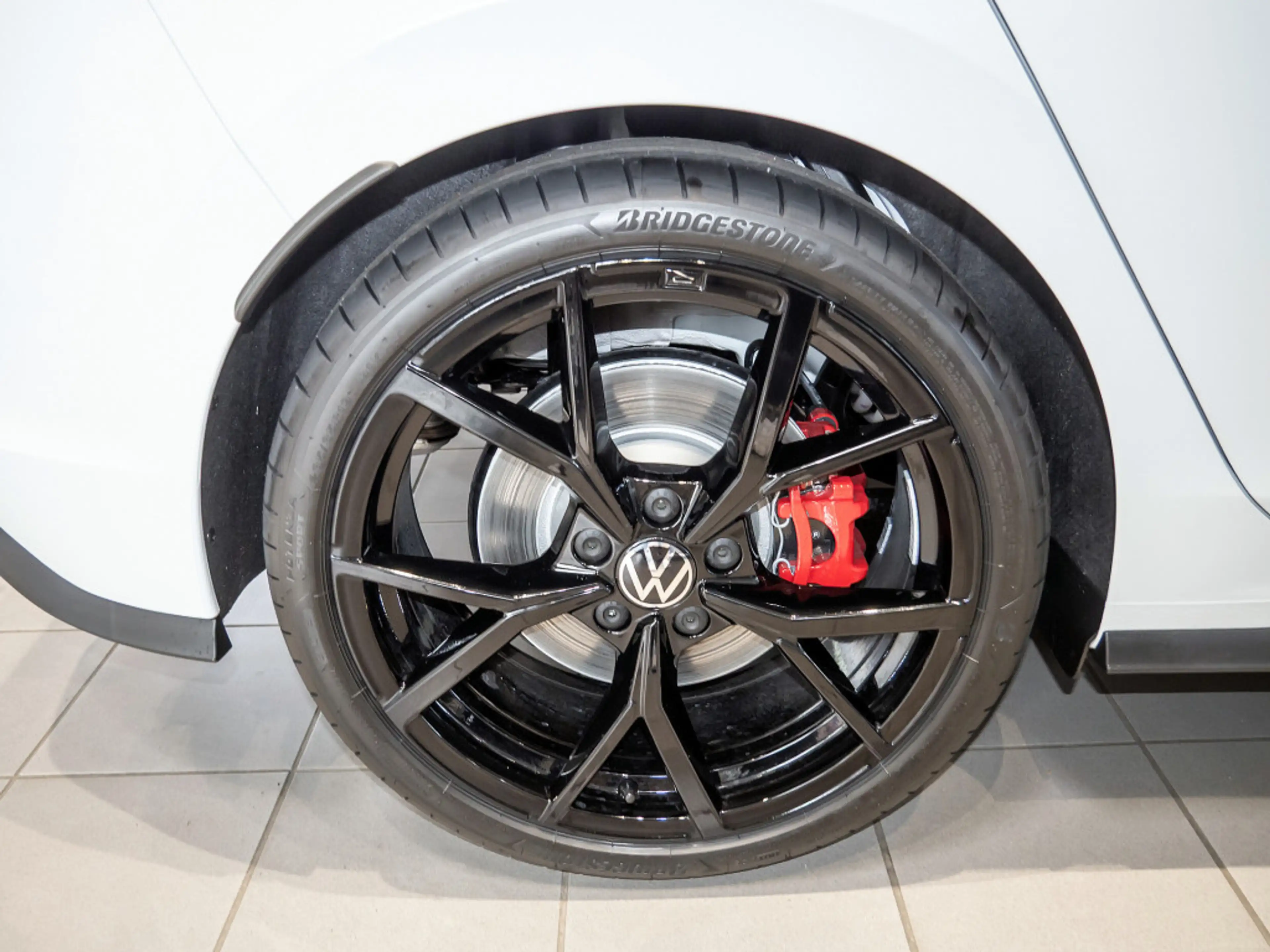 Volkswagen Golf GTI DSG AHK ACC LED KAMERA SPURH. SPURW. — photo 9