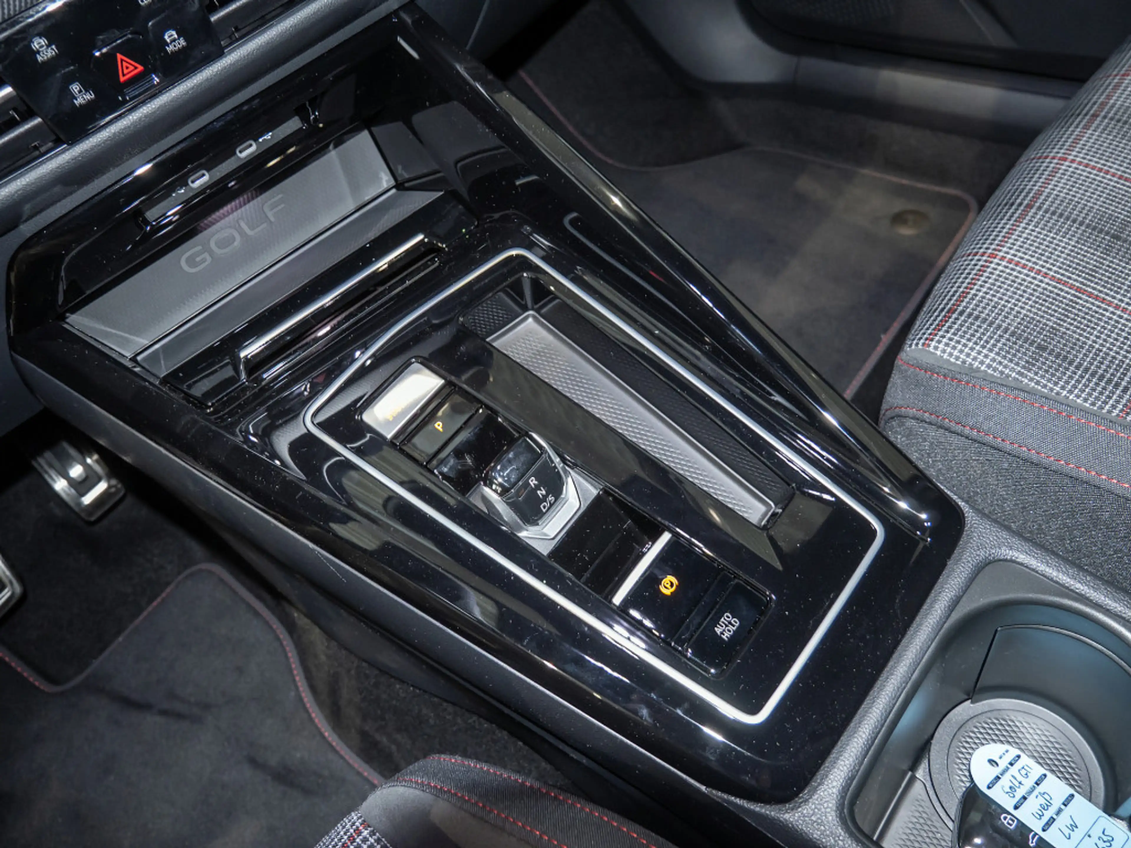 Volkswagen Golf GTI DSG AHK ACC LED KAMERA SPURH. SPURW. — photo 15