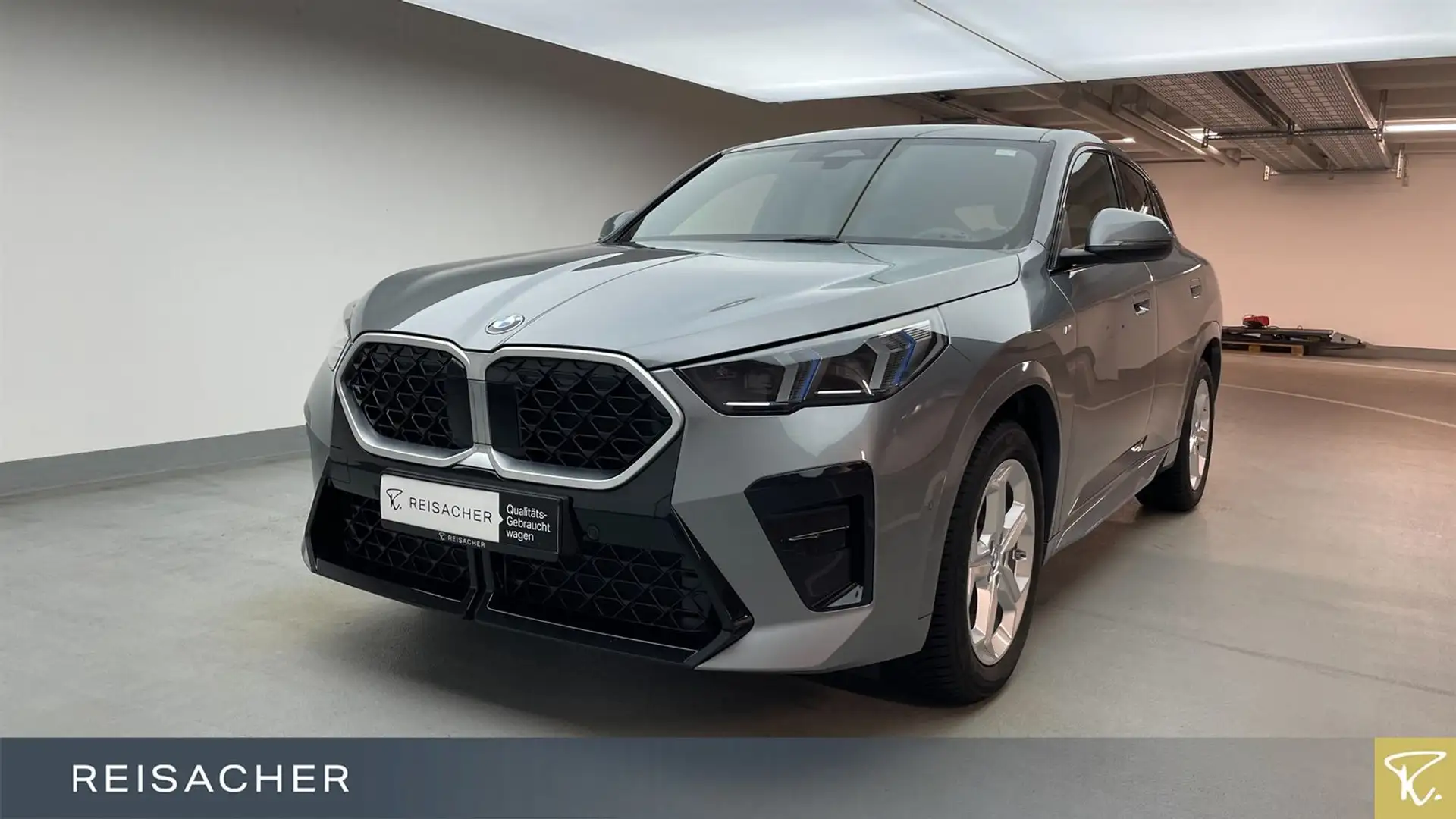 BMW X2 xDrive20d A M-Sport,M-Sport,AHK,el.Sitz+Mem,A Grau - 1