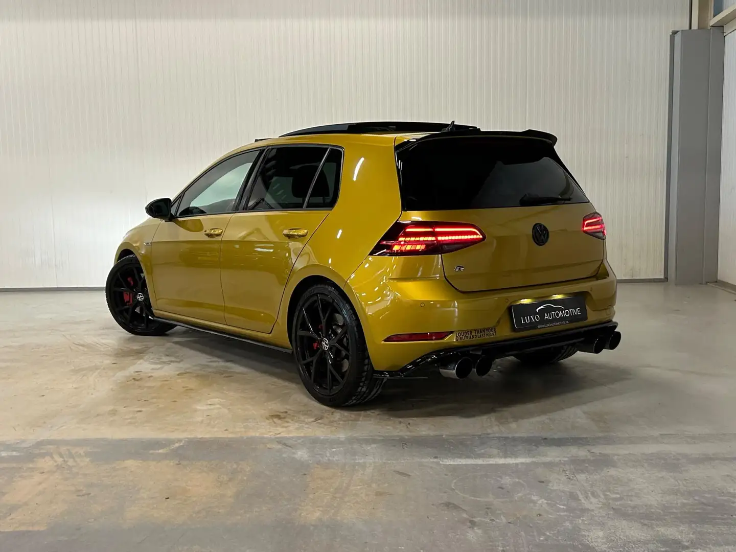 Volkswagen Golf 2.0 TSI 4Motion R | PANO | DYNAUDIO | REMUS UITLAA Geel - 2