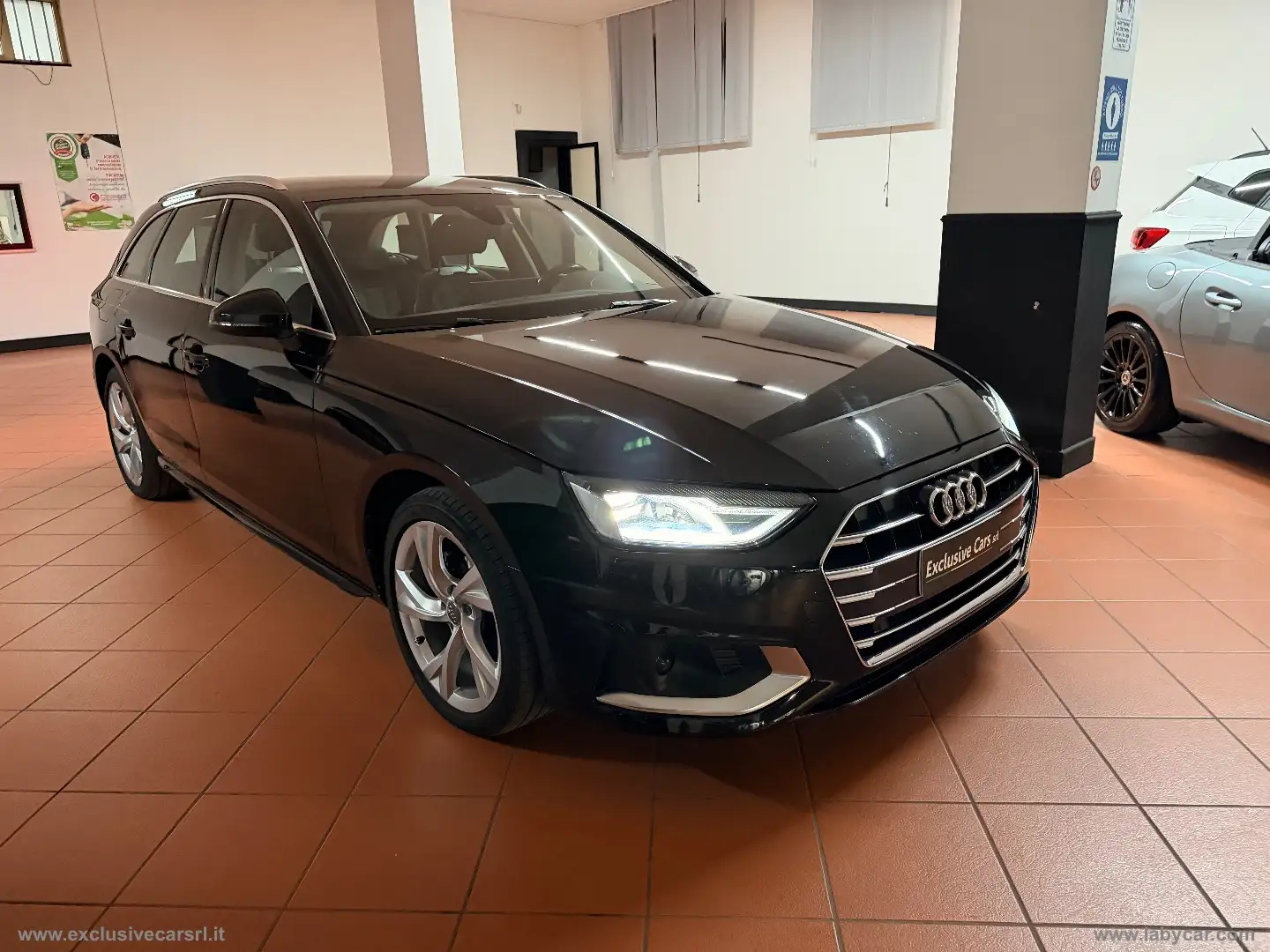 Audi A4 Avant 30 TDI/136CV S tronic VIRTUAL - 1