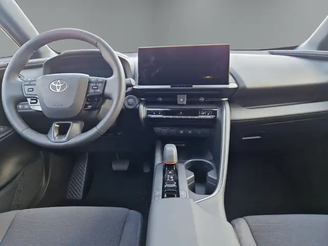 Toyota C-HR view 13