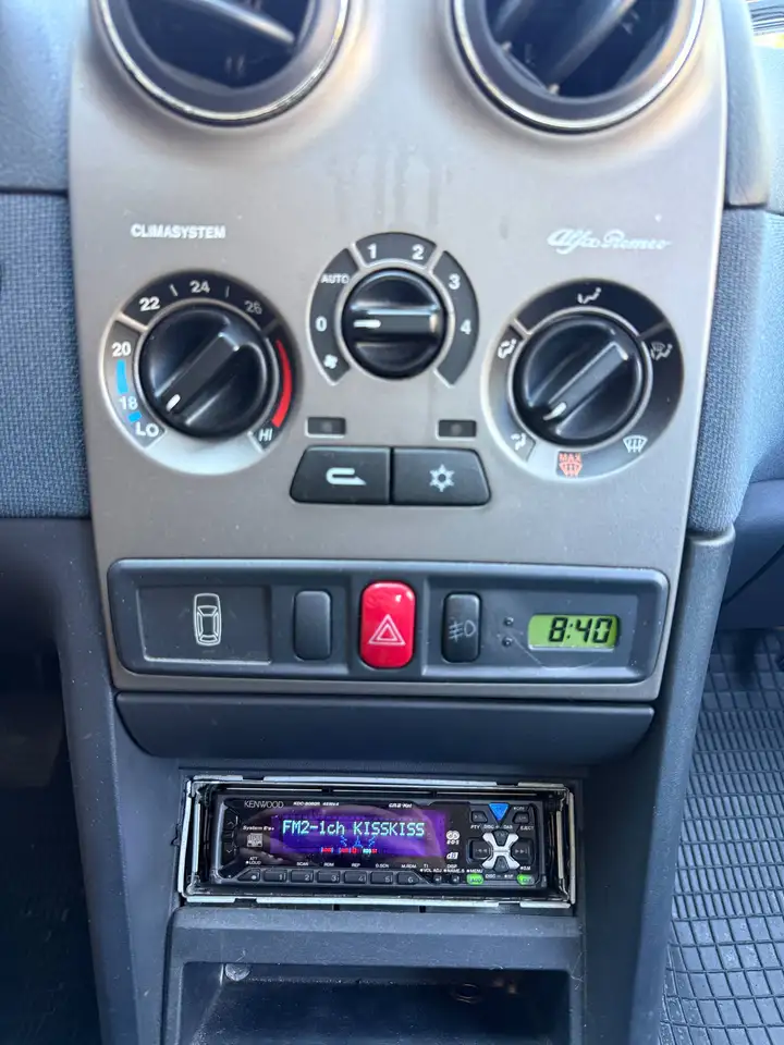 Alfa Romeo 145, foto 11