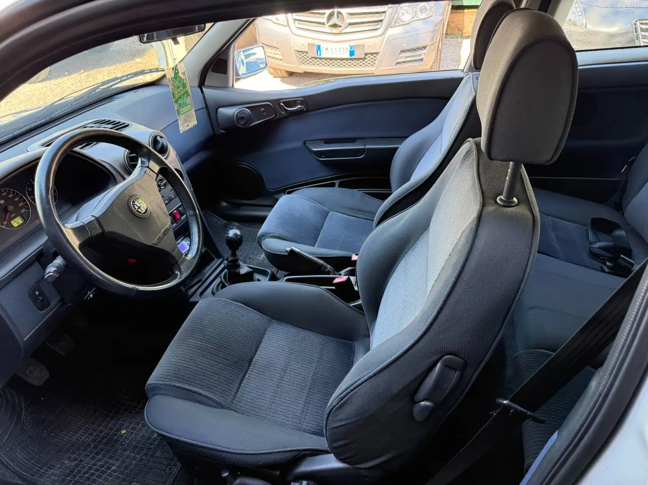 Alfa Romeo 145, foto 8