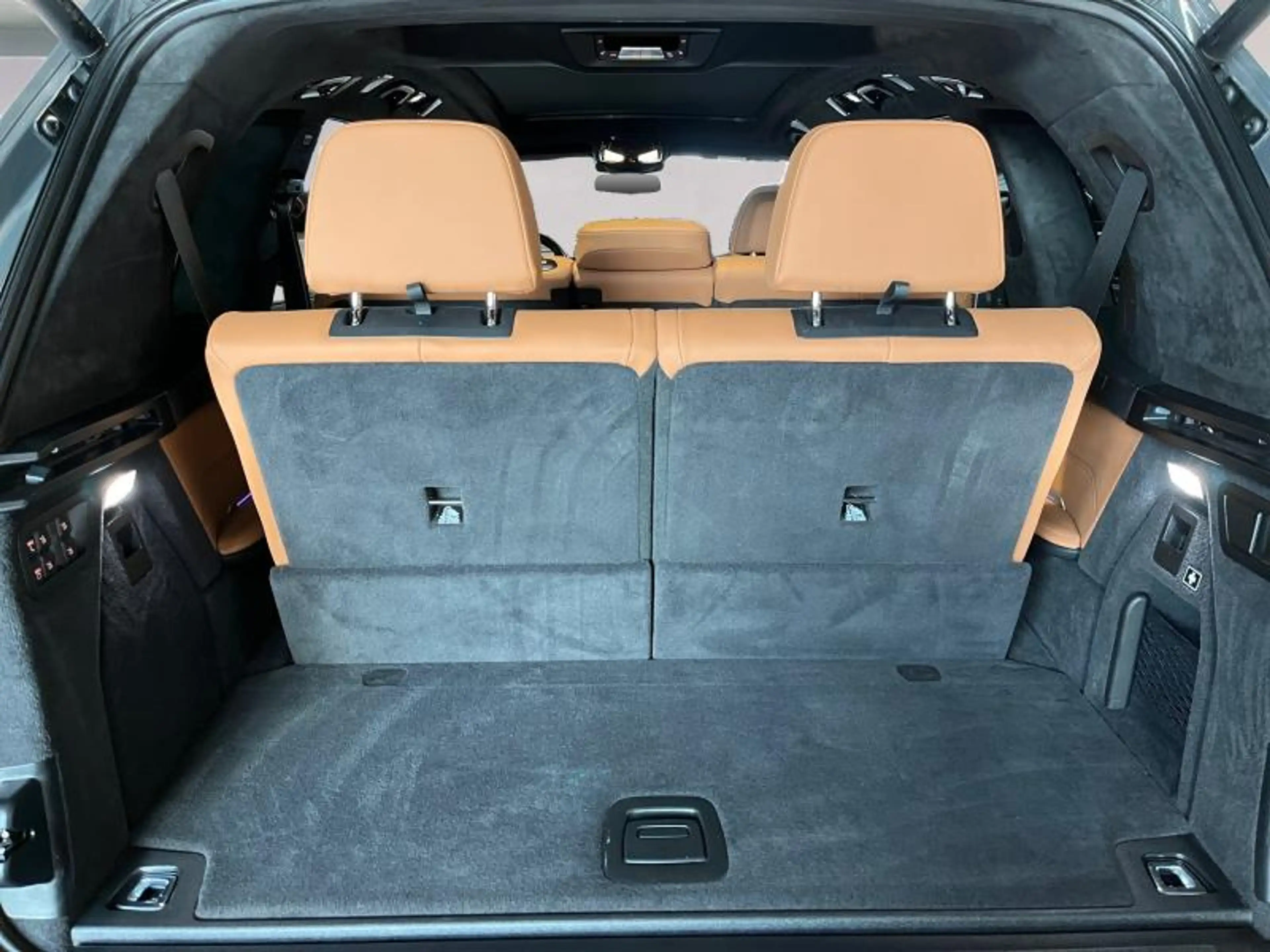 BMW X7 X7 xDrive40d M Sport — photo 14