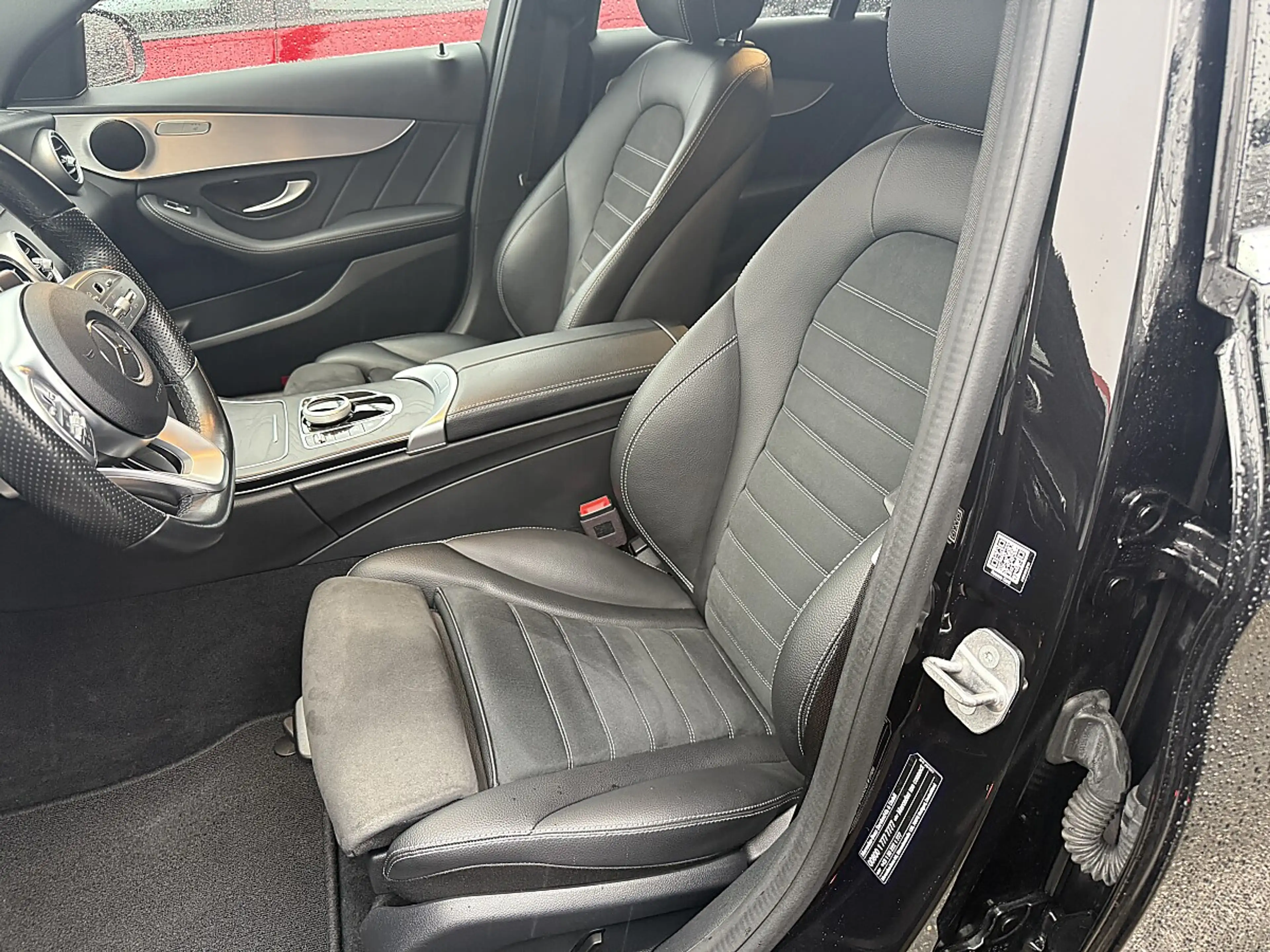 Mercedes-Benz C 200 d T — photo 11