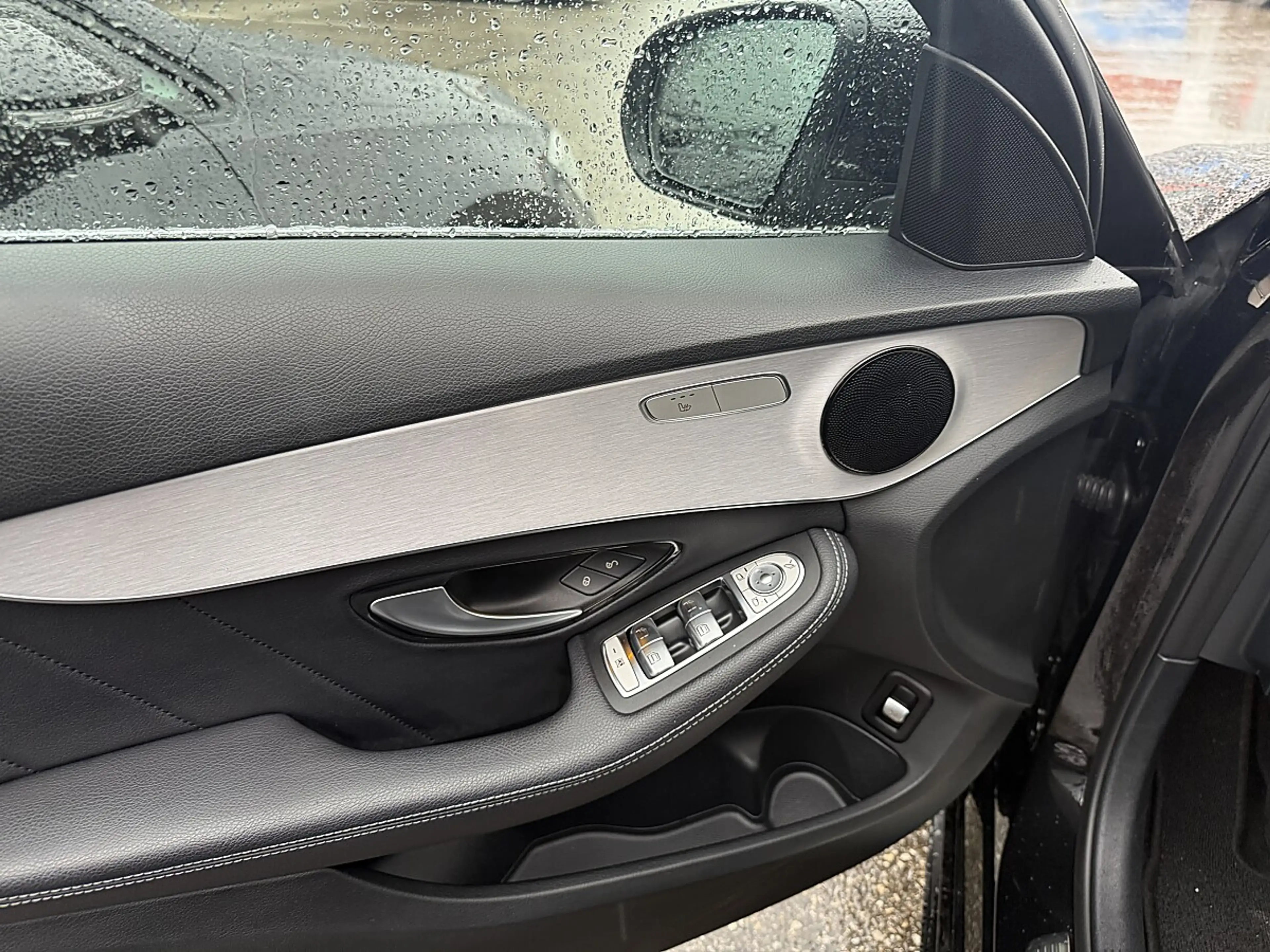 Mercedes-Benz C 200 d T — photo 12