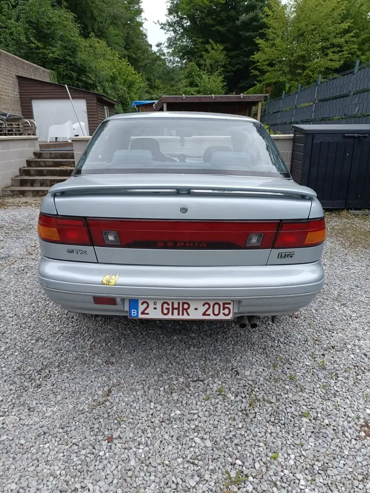Kia Sephia 1.5i GLX, foto 3