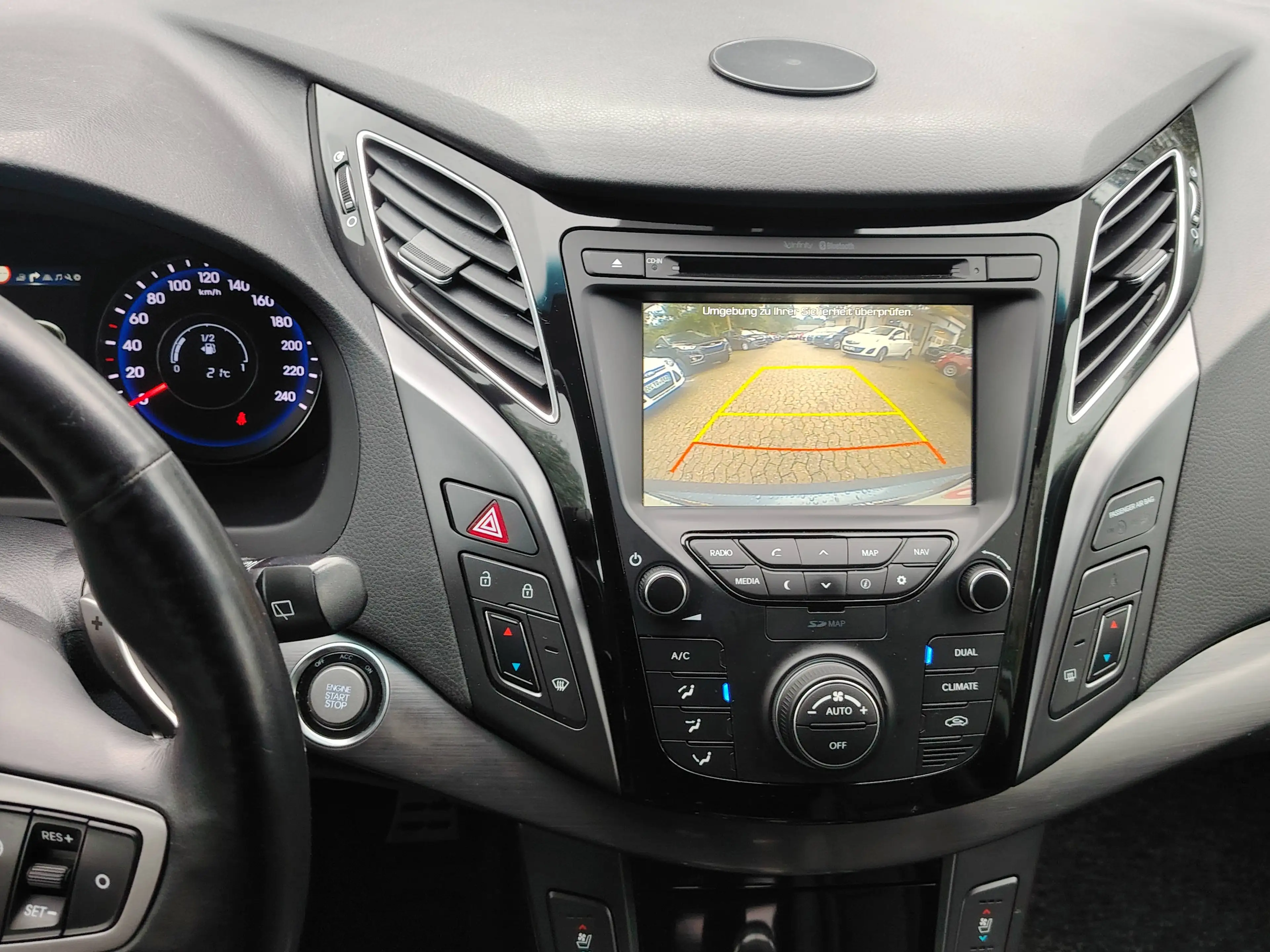 Hyundai i40 blue Premium — photo 10