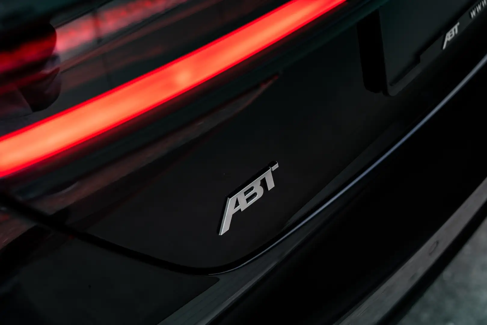 Audi S8 4.0 TFSI quattro plus mit ABT Leistungssteigerung Negru - 1