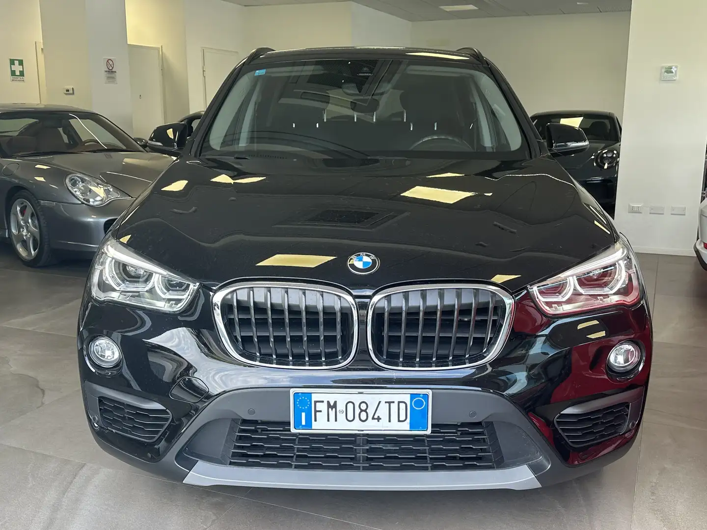 BMW X1 sdrive16d UFF.ITALIANA X NEOPATENTATI Negro - 2