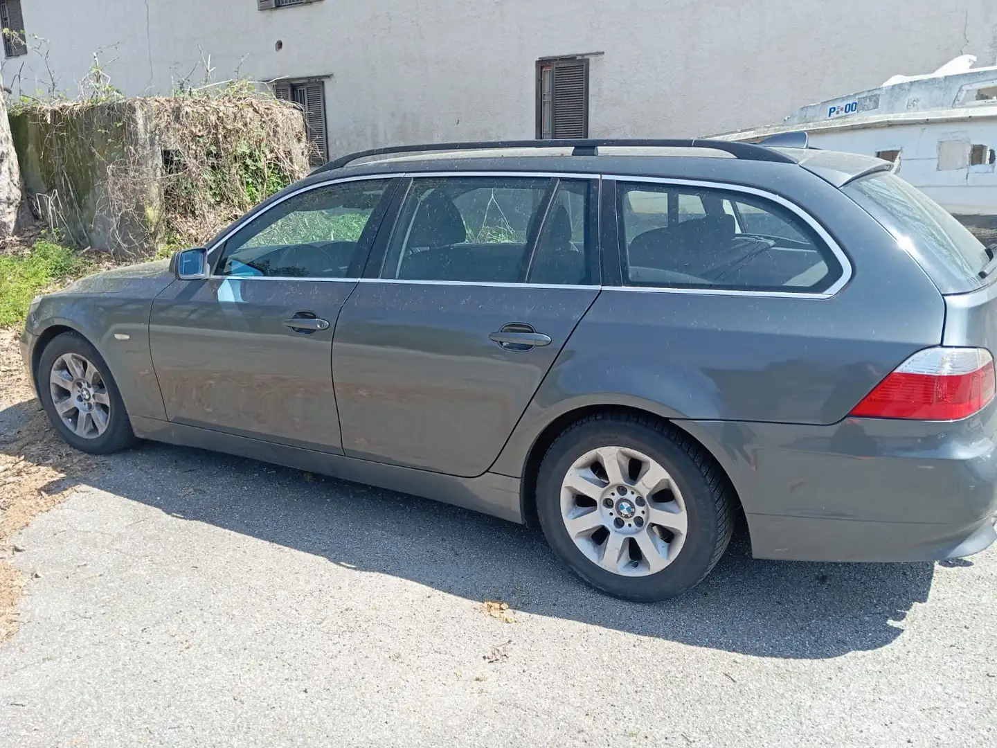 BMW 525 525d Touring Futura Grey - 1