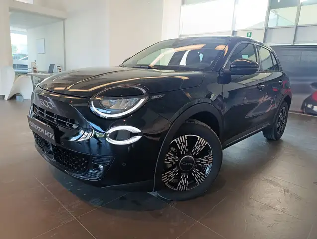 Fiat 600 1.2 hybrid 145cv auto