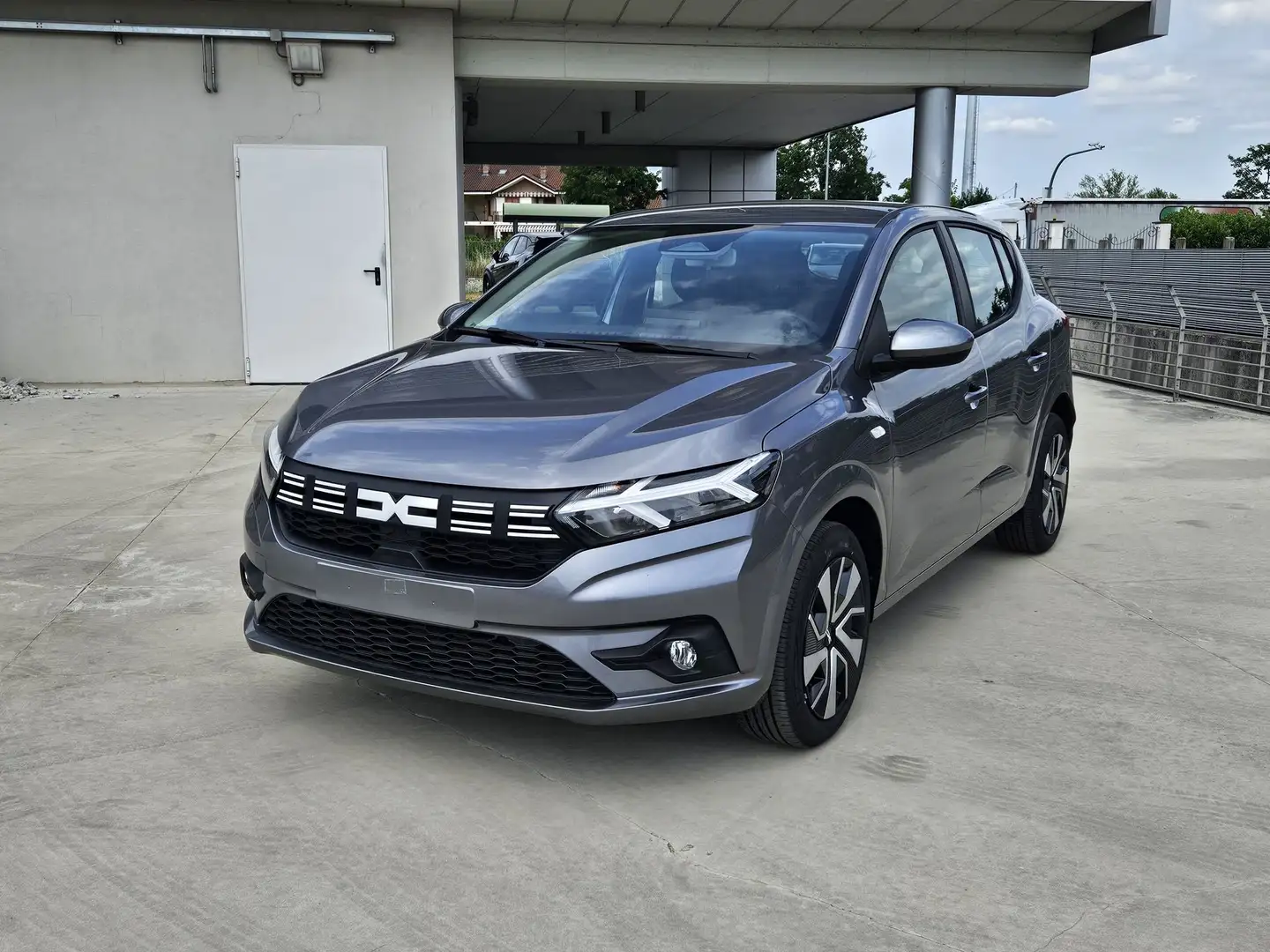 Dacia Sandero Streetway 1.0 TCe ECO-G Expression Grau - 1