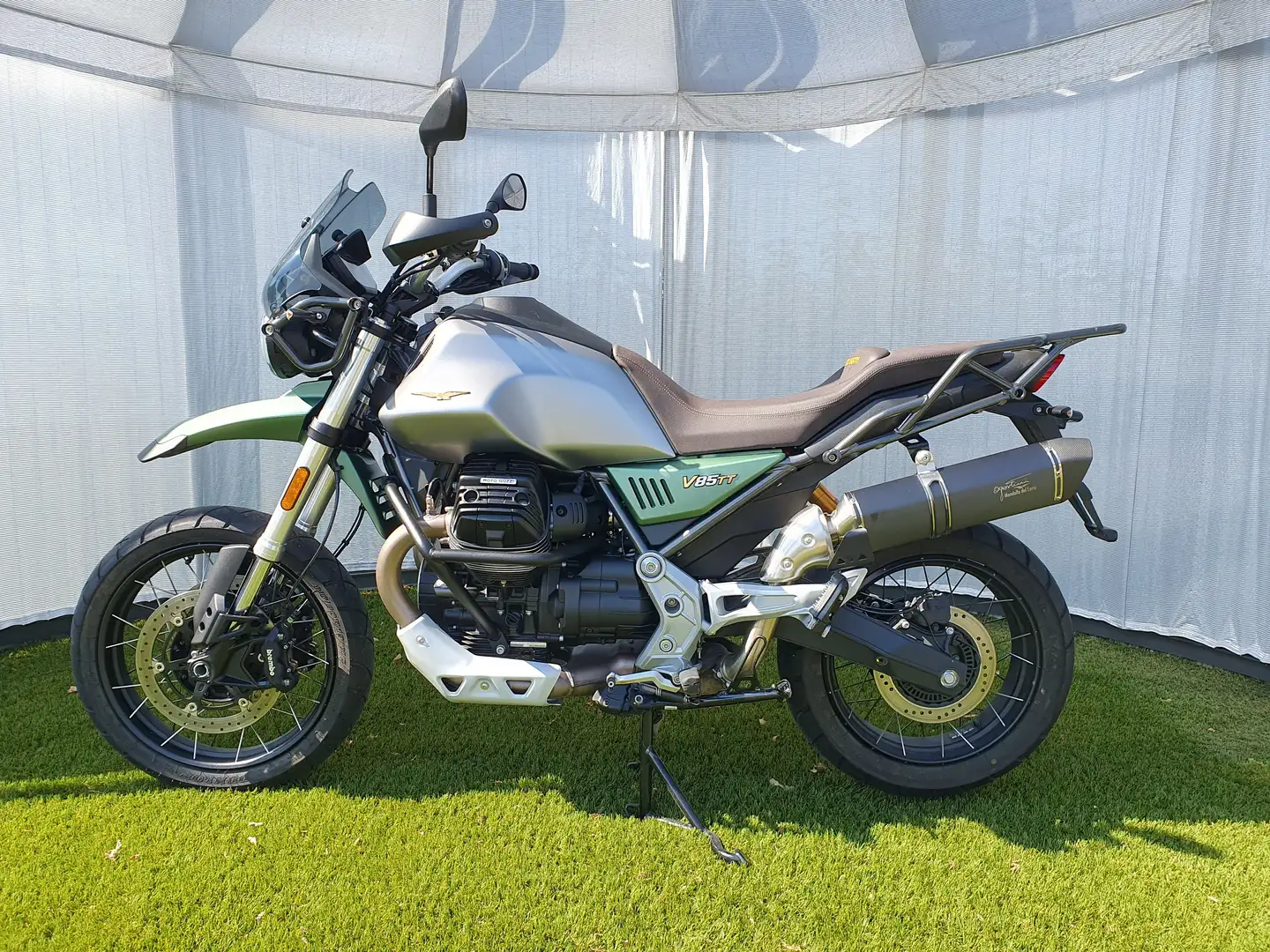 Moto Guzzi V 85 TT V 85 TT Centenario - 1