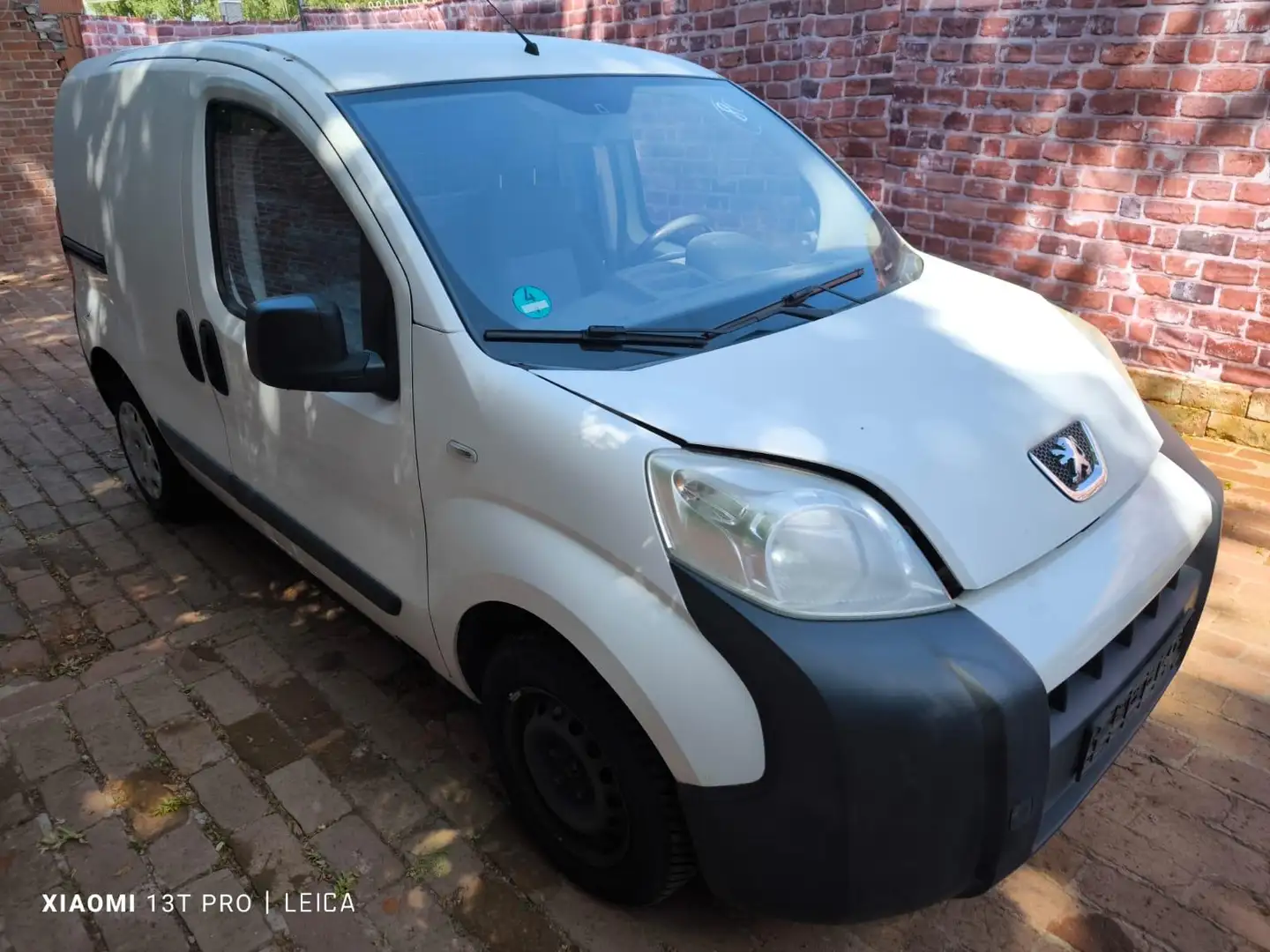 Peugeot Bipper Basis 1.4 HDi ohne Klima Weiß - 1
