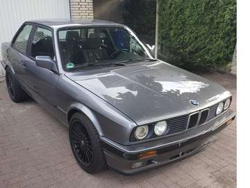 E30 V8 - radikaler Umbau m. Straßenzulassung